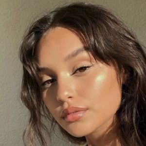 Meet your Posher, Rian